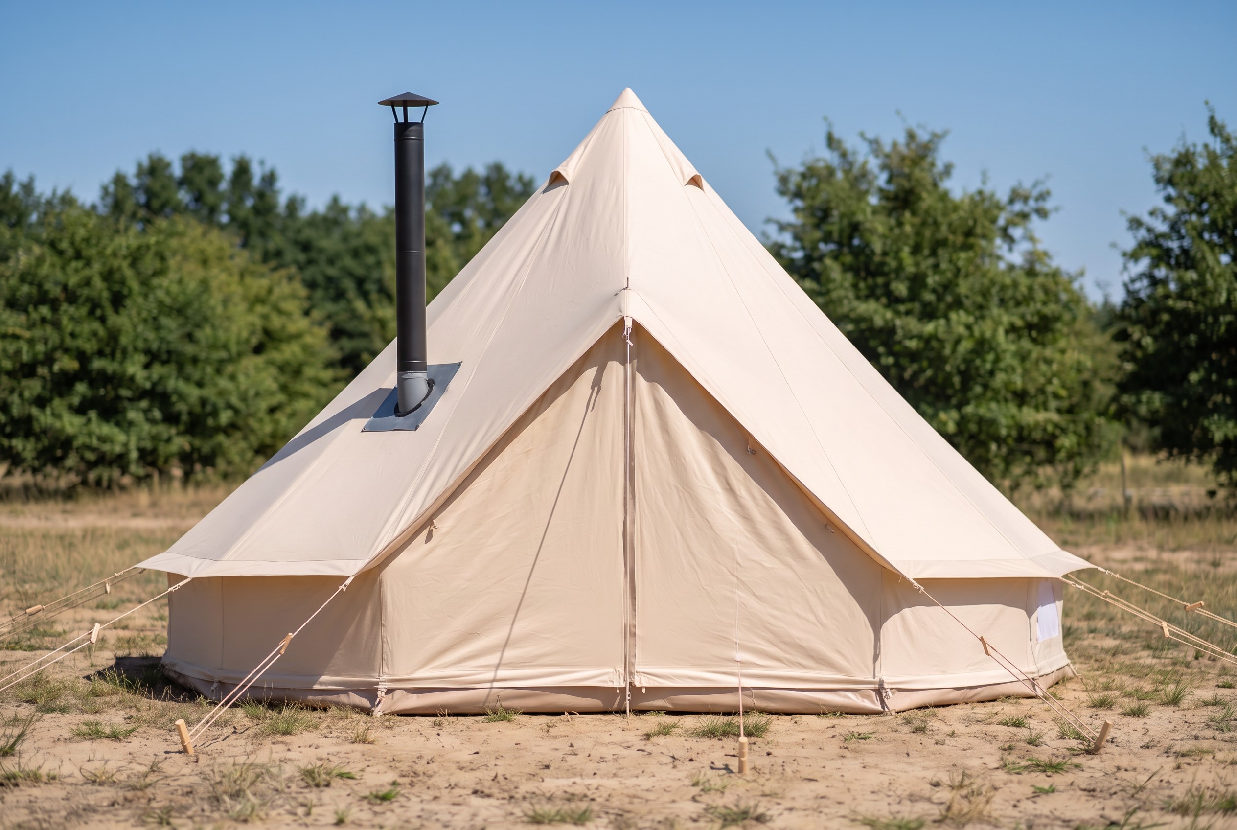4m Fire Retardant Bell Tent with Stove Hole preview 2